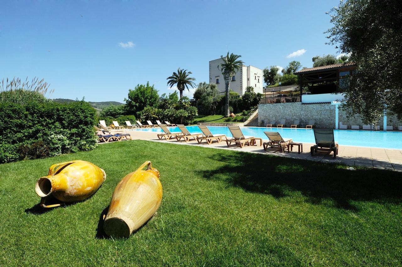 Agriturismo Torre Dei Preti Peschici Εξωτερικό φωτογραφία